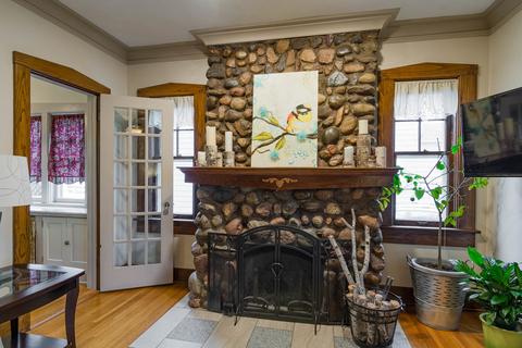 269 N Commonwealth Ave, Elgin, IL 60123 photo 6