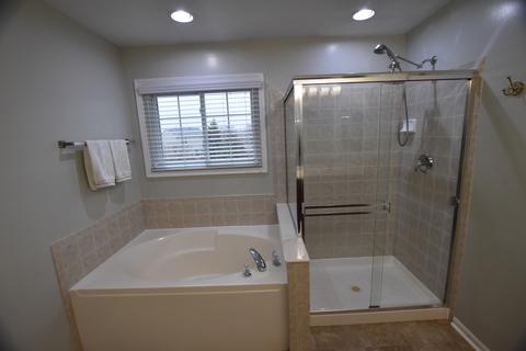 2376 Lundquist Dr, Aurora, IL 60503 photo 32