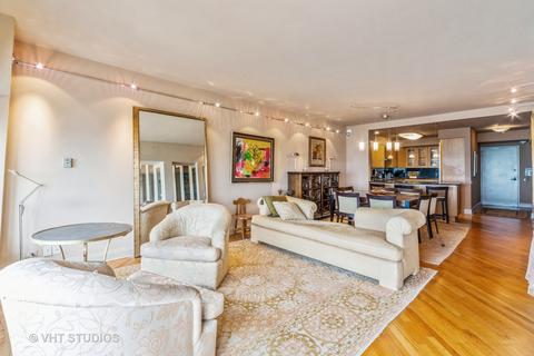 175 E Delaware Pl #4903, Chicago, IL 60611 photo 5
