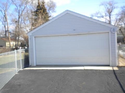 2075 Birch St, Des Plaines, IL 60018 photo 21