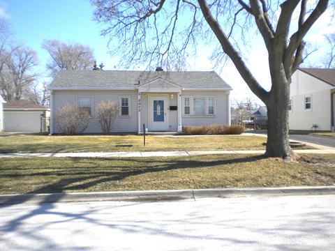 2075 Birch St, Des Plaines, IL 60018 photo 1