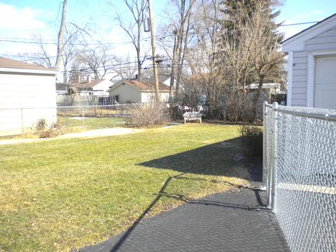 2075 Birch St, Des Plaines, IL 60018 photo 18