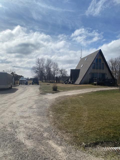 1765 W Mine Rd, Mazon, IL 60444 photo 1