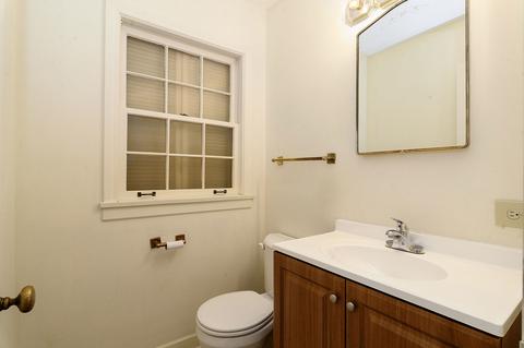 9357 Springfield Ave, Evanston, IL 60203 photo 12