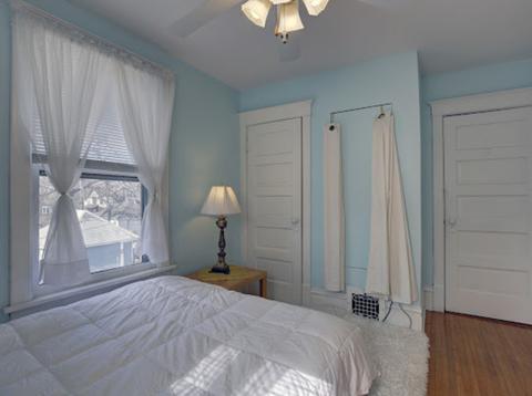 916 N Spring St, Elgin, IL 60120 photo 13