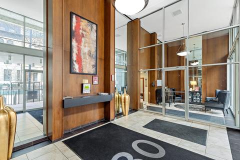 30 E Division St #4E, Chicago, IL 60610 photo 3