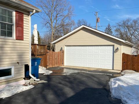 3241 Sangamon St, Steger, IL 60475 photo 3