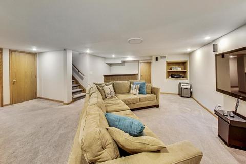 281 E Wilson St, Elmhurst, IL 60126 photo 19