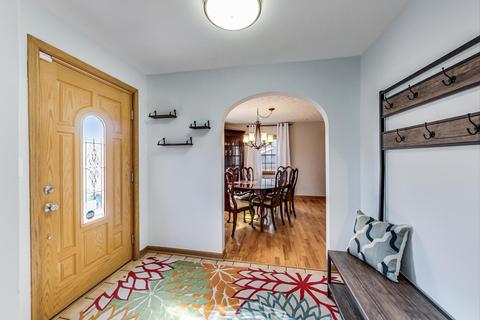 281 E Wilson St, Elmhurst, IL 60126 photo 3
