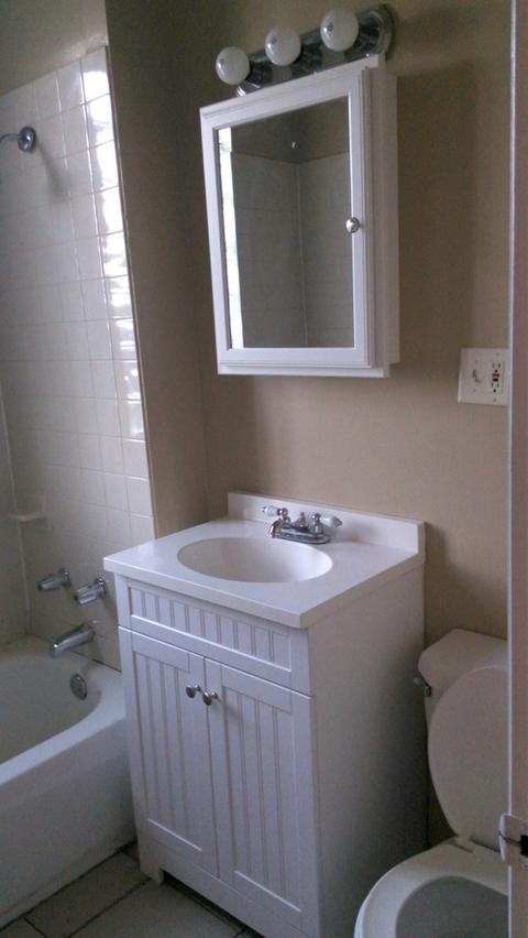 9177 S Burnside Ave, Chicago, IL 60619 photo 5