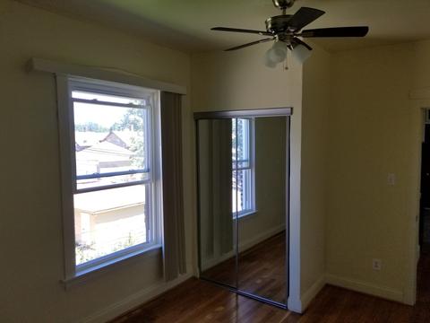 9177 S Burnside Ave, Chicago, IL 60619 photo 6