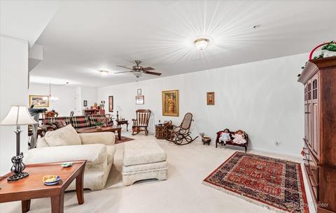 1850 Avon Dr, Hoffman Estates, IL 60192 photo 23