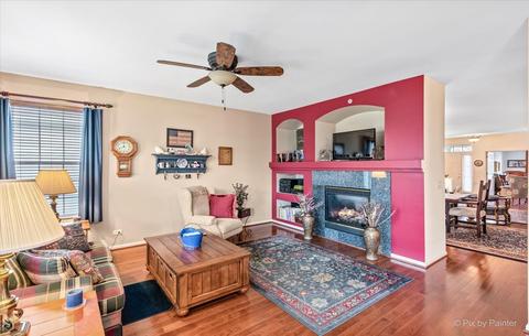 1850 Avon Dr, Hoffman Estates, IL 60192 photo 10