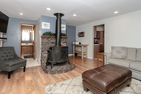 2210 Central Rd, Rolling Meadows, IL 60008 photo 14