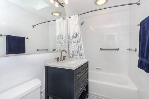 2210 Central Rd, Rolling Meadows, IL 60008 photo 18