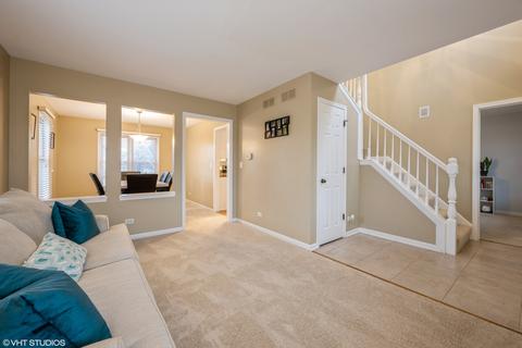 2830 Randall Ridge Dr, Elgin, IL 60124 photo 2
