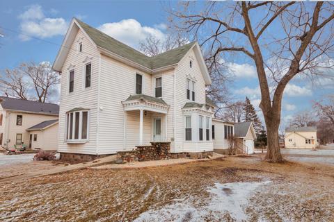 10202 Main St, Hebron, IL 60034 photo 2