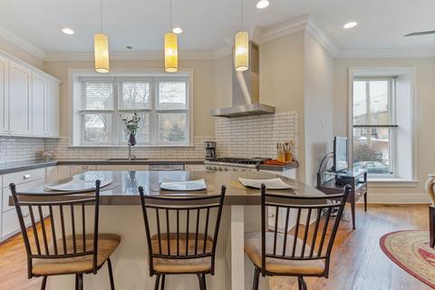 4401 S Berkeley Ave, Chicago, IL 60653 photo 18