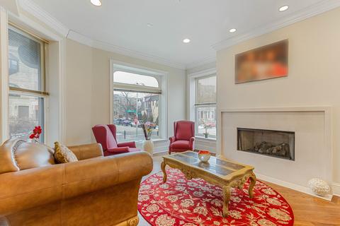 4401 S Berkeley Ave, Chicago, IL 60653 photo 9