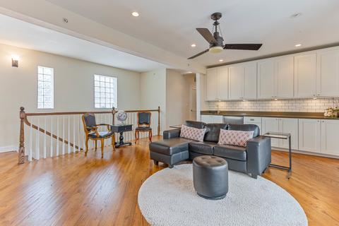 4401 S Berkeley Ave, Chicago, IL 60653 photo 40
