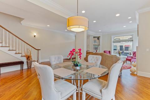 4401 S Berkeley Ave, Chicago, IL 60653 photo 12