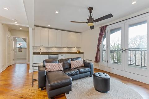 4401 S Berkeley Ave, Chicago, IL 60653 photo 37