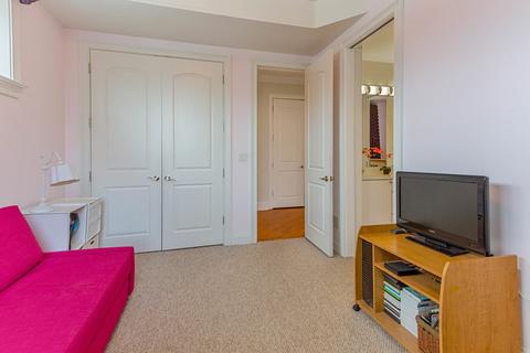 4401 S Berkeley Ave, Chicago, IL 60653 photo 34