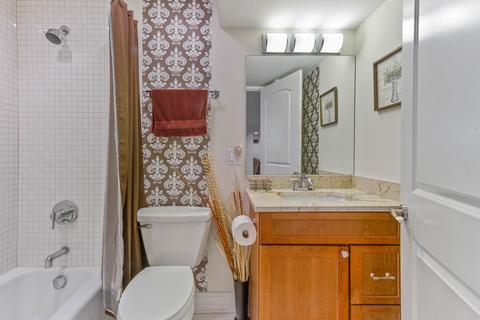 4401 S Berkeley Ave, Chicago, IL 60653 photo 48