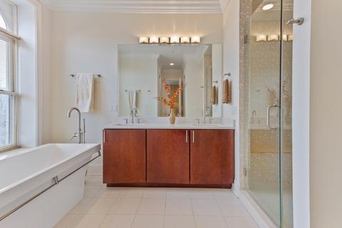 4401 S Berkeley Ave, Chicago, IL 60653 photo 26