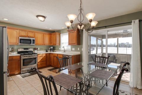595 Beechwood Ct, Normal, IL 61761 photo 7