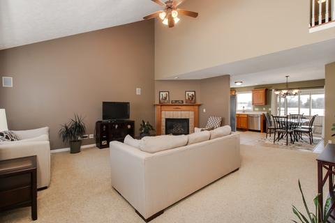 595 Beechwood Ct, Normal, IL 61761 photo 3