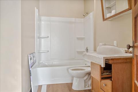 202 Packard St, Bloomington, IL 61701 photo 8