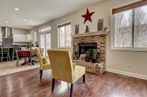2205 Park Ridge Dr, Plainfield, IL 60586 photo 11
