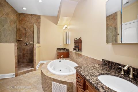 127 N Walnut St #4C, Itasca, IL 60143 photo 11