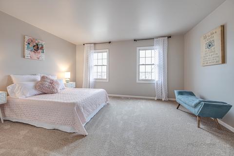 154 Barnes Rd, Elgin, IL 60124 photo 21