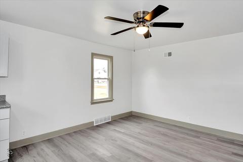 322 N Walnut St, Onarga, IL 60955 photo 5