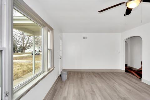 322 N Walnut St, Onarga, IL 60955 photo 3