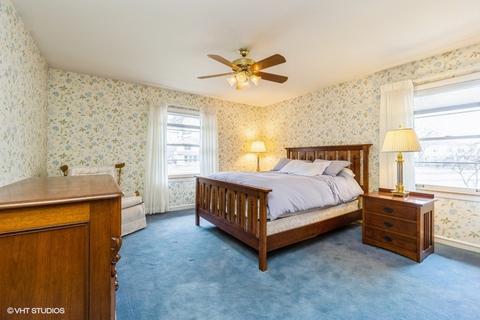 3 Briar Rd, Golf, IL 60029 photo 10