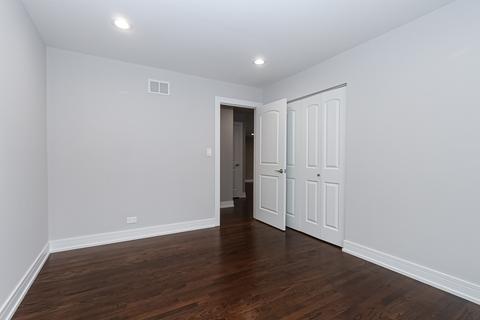 4450 Dawngate Ln, Rolling Meadows, IL 60008 photo 23
