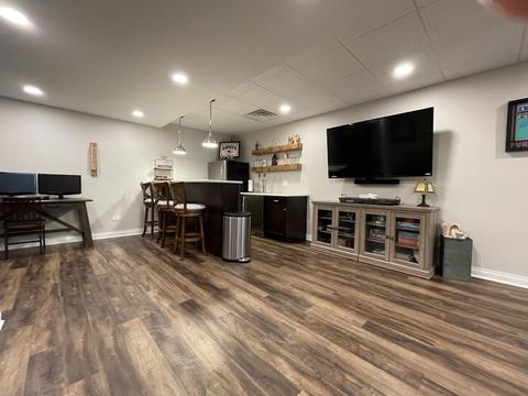 2011 Mary Ct, Wheaton, IL 60187 photo 18