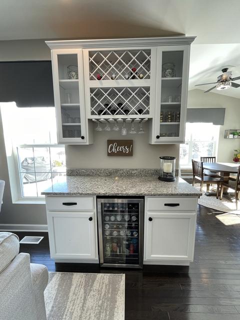 2011 Mary Ct, Wheaton, IL 60187 photo 12