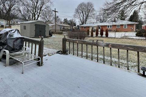 1622 May Dr, Johnsburg, IL 60051 photo 20