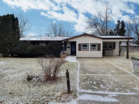 1622 May Dr, Johnsburg, IL 60051 photo 1