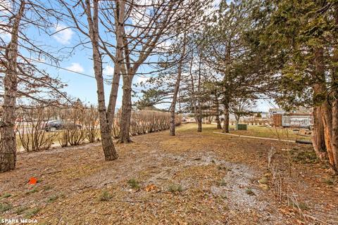 490 Rustic Dr, Wheeling, IL 60090 photo 20