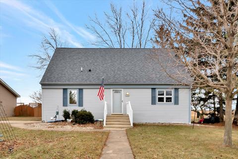 116 Crescent Ln, Cabery, IL 60919 photo 1