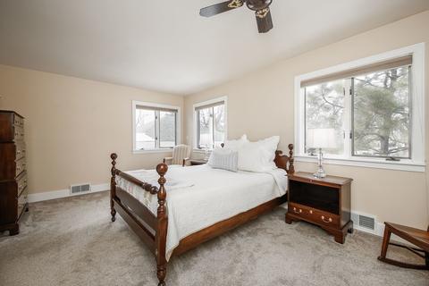 421 Evergreen St, Wheaton, IL 60187 photo 14
