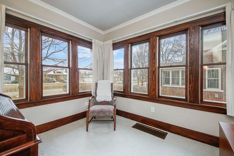 421 Evergreen St, Wheaton, IL 60187 photo 7
