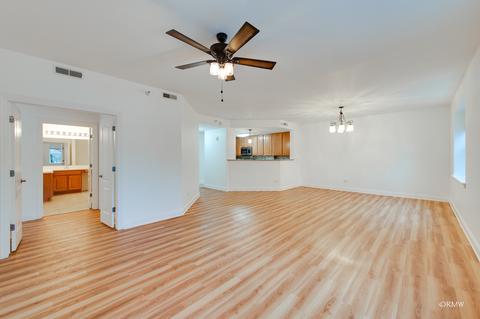 1 Itasca Pl #114, Itasca, IL 60143 photo 6