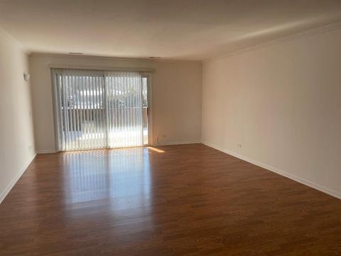 4418 Euclid Ave #1D, Rolling Meadows, IL 60008 photo 3