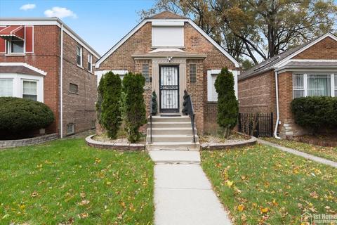 560 E 104th Pl, Chicago, IL 60628 photo 1